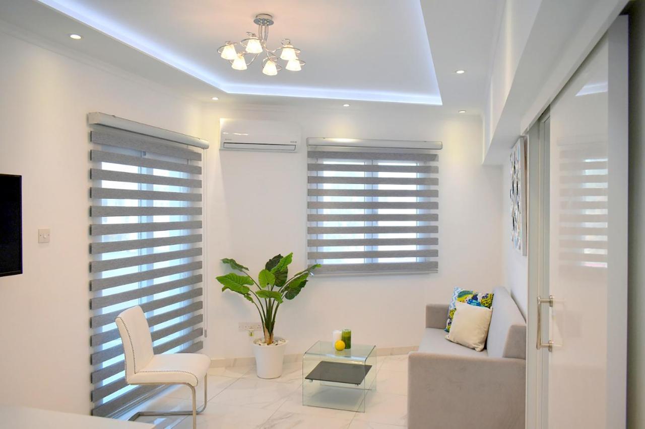 Ferienwohnung Phaedrus Living: Seaside Luxury Flat Lighthouse 66 Paphos Exterior foto
