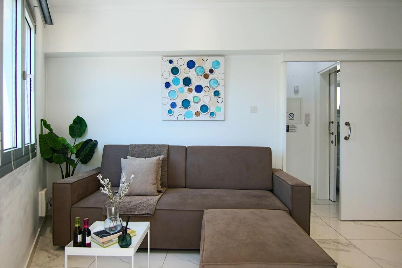 Ferienwohnung Phaedrus Living: Seaside Luxury Flat Lighthouse 66 Paphos Exterior foto